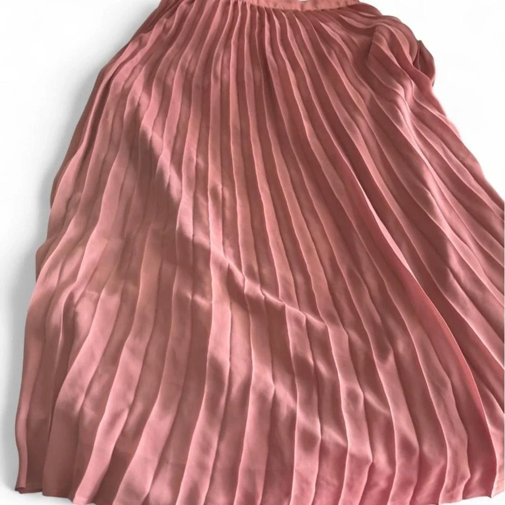 Elegant blush pink pleated maxi skirt SIZE XL